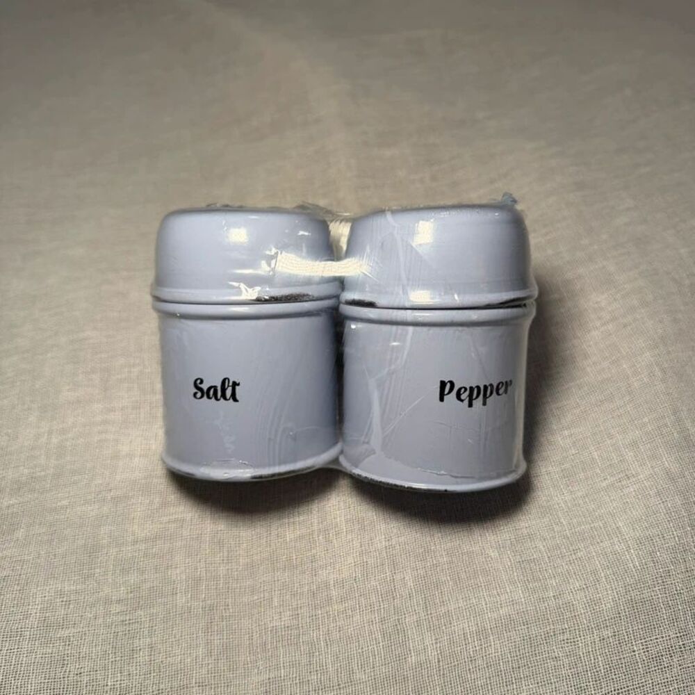 Salt Pepper Shakers Rustic Metal Retro Vintage Farmhouse Kitchen Set Blue NEW